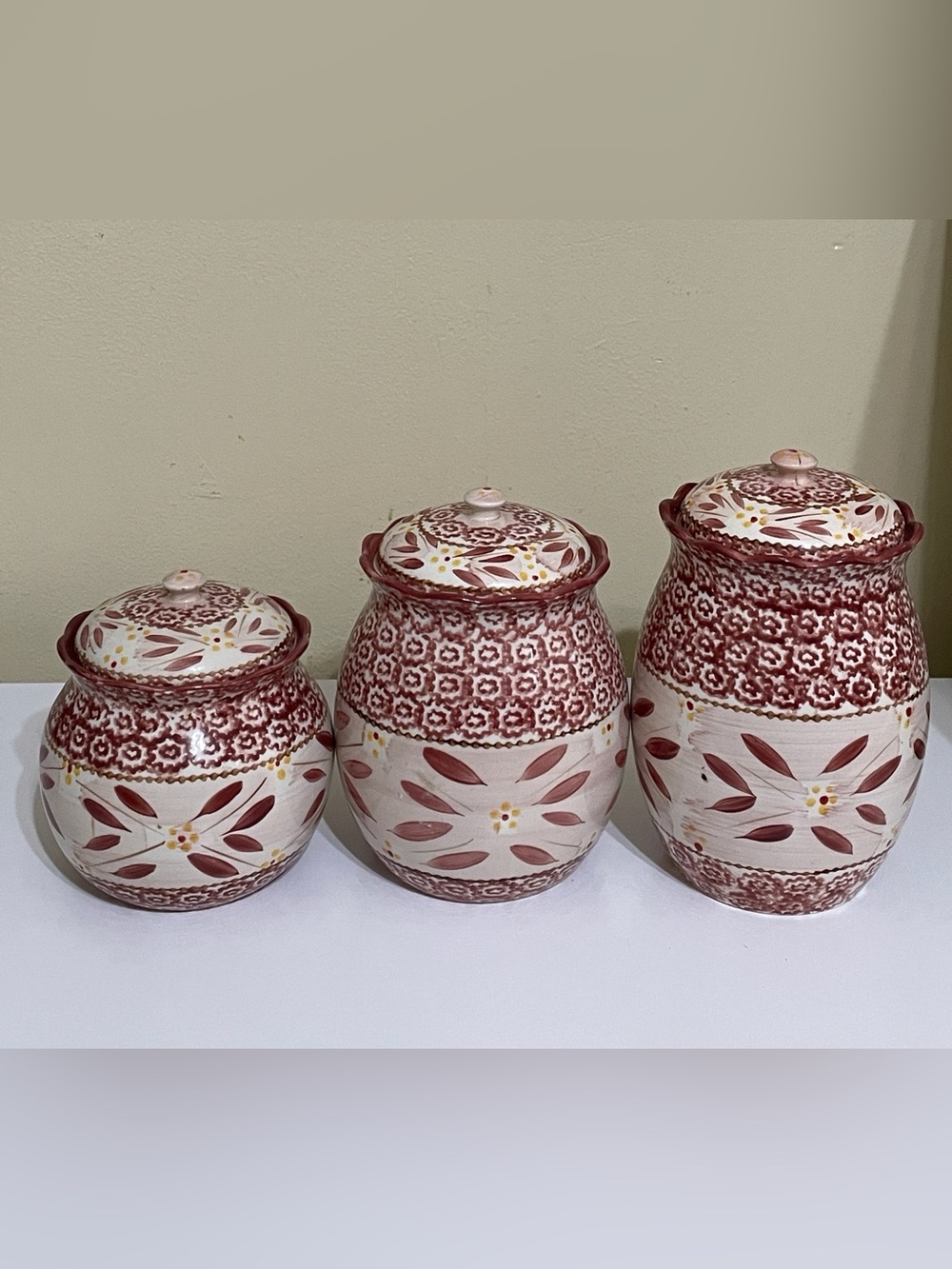 Temp-tations by Tara Old World Cranberry Canister Set of Three |